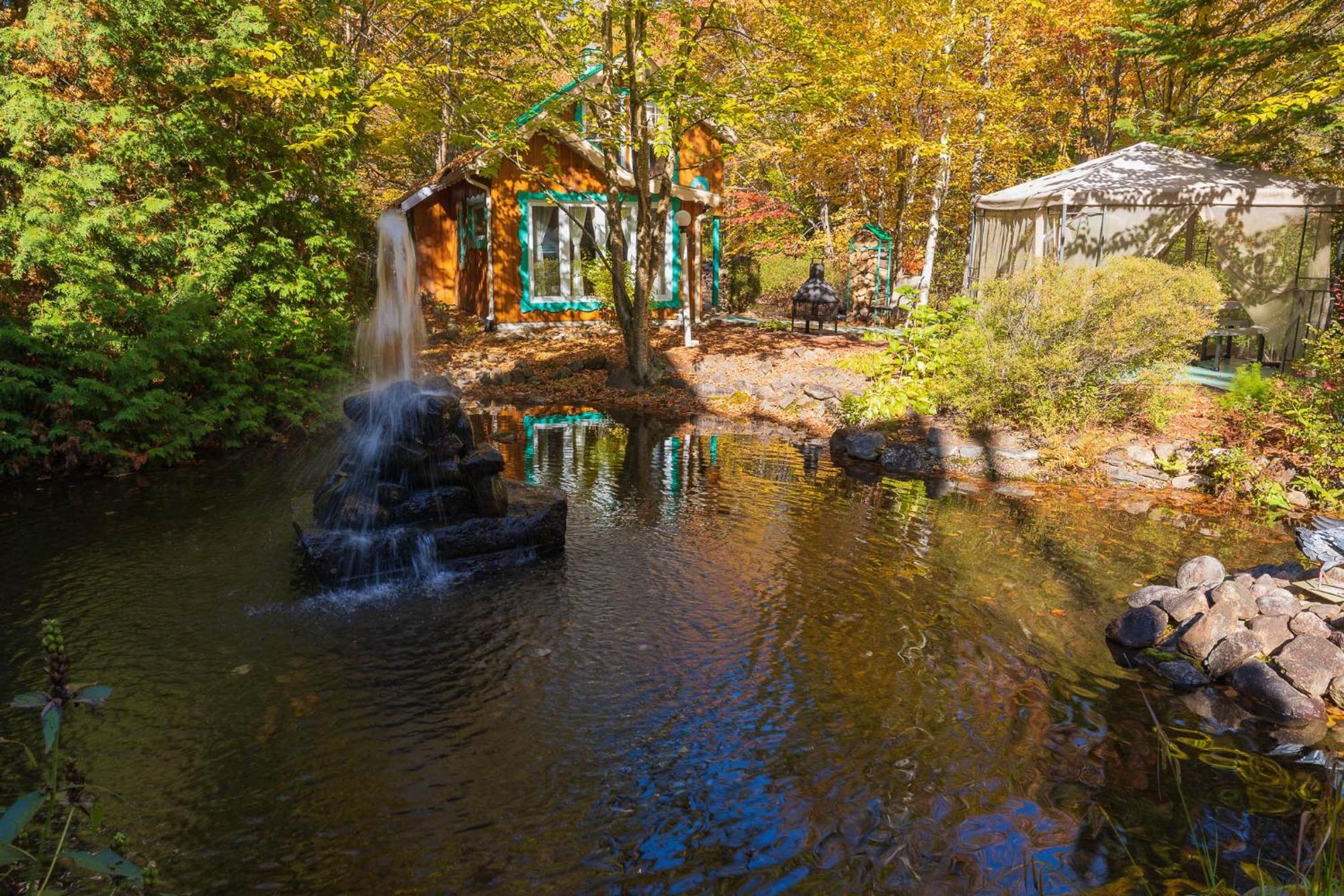 Отель Domaine Riviere Sacacomie Сент-Алексис-де-Мон Экстерьер фото